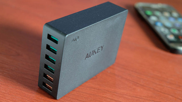 Aukey 6 Ports Quick Charge 3.0 Adaptor 54W แนะนำที่ชาร์จแบตสมาร์ทโฟนแท้