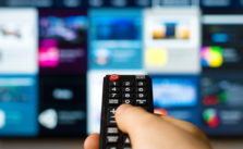 8 สมาร์ททีวี (Smart Tv) ยี่ห้อไหนดี ในปี 2022