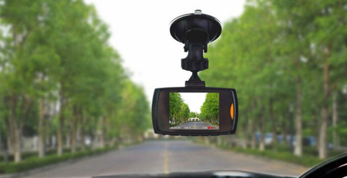 รีวิว 9 กล้องติดหน้ารถยนต์คุณภาพพรีเมียม เพื่อการขับขี่ที่ปลอดภัยกว่า